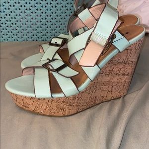 Charlotte Russe Wedge Mint Wedges Sz 7.5
